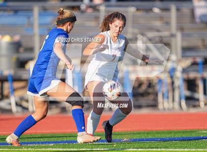 Thumbnail 2 in Perry vs. Xavier College Prep (AIA 6A Finals) photogallery.