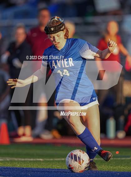Thumbnail 2 in Perry vs. Xavier College Prep (AIA 6A Finals) photogallery.