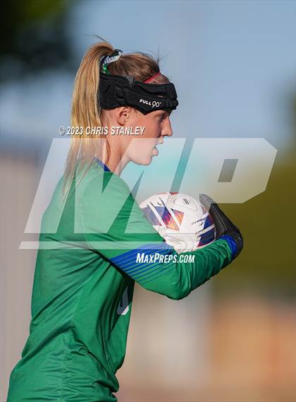 Thumbnail 2 in Perry vs. Xavier College Prep (AIA 6A Finals) photogallery.