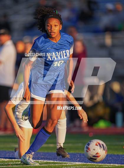 Thumbnail 2 in Perry vs. Xavier College Prep (AIA 6A Finals) photogallery.