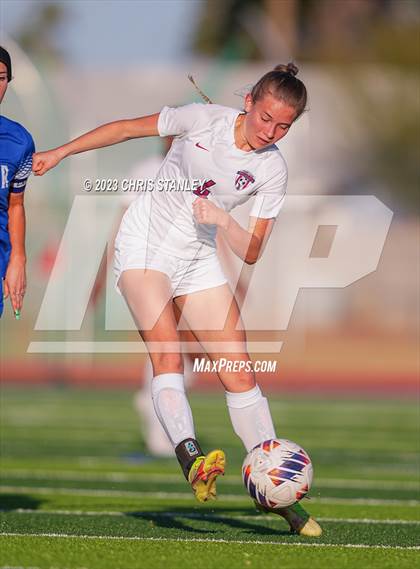 Thumbnail 1 in Perry vs. Xavier College Prep (AIA 6A Finals) photogallery.