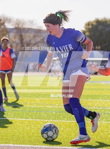 Thumbnail 1 in Perry vs. Xavier College Prep (AIA 6A Finals) photogallery.