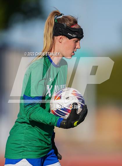 Thumbnail 1 in Perry vs. Xavier College Prep (AIA 6A Finals) photogallery.