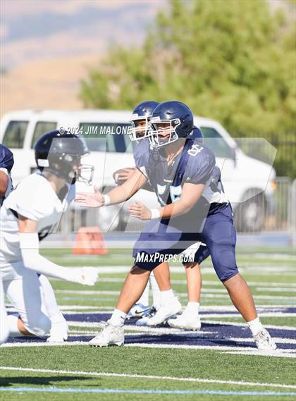 Thumbnail 2 in Archbishop Mitty @ Valley Christian photogallery.