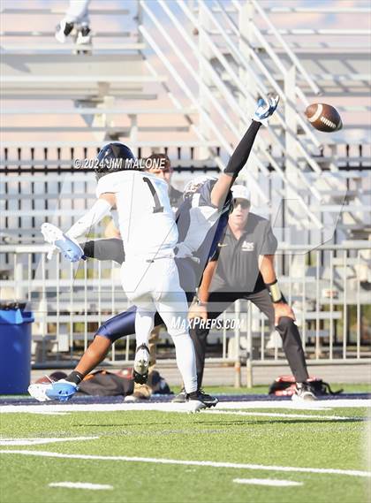 Thumbnail 3 in Archbishop Mitty @ Valley Christian photogallery.