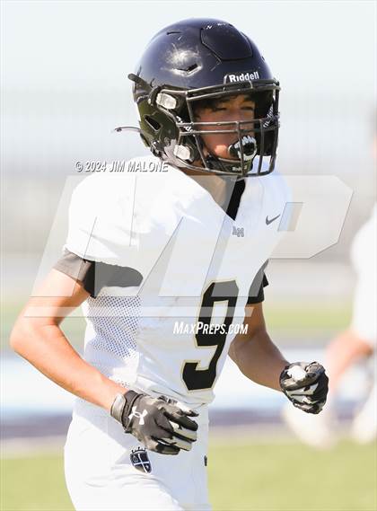 Thumbnail 3 in Archbishop Mitty @ Valley Christian photogallery.