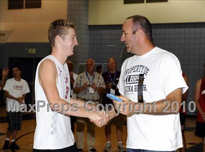 Thumbnail 3 in Laguna Beach vs. Santa Fe Christian (CIF SoCal D3 Vollleyball Final) photogallery.
