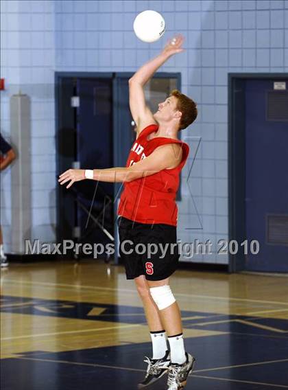 Thumbnail 3 in Laguna Beach vs. Santa Fe Christian (CIF SoCal D3 Vollleyball Final) photogallery.