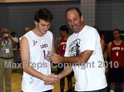 Thumbnail 3 in Laguna Beach vs. Santa Fe Christian (CIF SoCal D3 Vollleyball Final) photogallery.