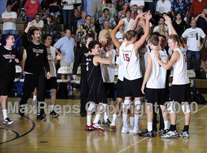 Thumbnail 3 in Laguna Beach vs. Santa Fe Christian (CIF SoCal D3 Vollleyball Final) photogallery.