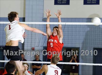 Thumbnail 2 in Laguna Beach vs. Santa Fe Christian (CIF SoCal D3 Vollleyball Final) photogallery.