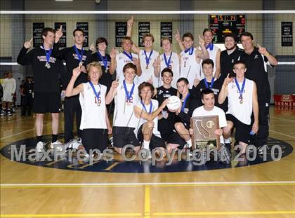 Thumbnail 3 in Laguna Beach vs. Santa Fe Christian (CIF SoCal D3 Vollleyball Final) photogallery.