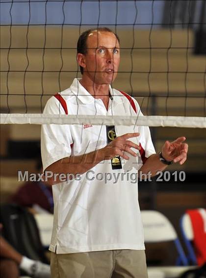 Thumbnail 3 in Laguna Beach vs. Santa Fe Christian (CIF SoCal D3 Vollleyball Final) photogallery.
