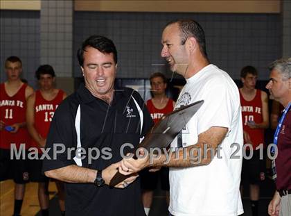 Thumbnail 2 in Laguna Beach vs. Santa Fe Christian (CIF SoCal D3 Vollleyball Final) photogallery.