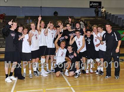 Thumbnail 1 in Laguna Beach vs. Santa Fe Christian (CIF SoCal D3 Vollleyball Final) photogallery.