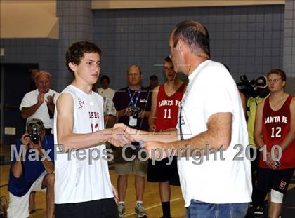 Thumbnail 3 in Laguna Beach vs. Santa Fe Christian (CIF SoCal D3 Vollleyball Final) photogallery.