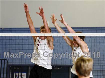 Thumbnail 1 in Laguna Beach vs. Santa Fe Christian (CIF SoCal D3 Vollleyball Final) photogallery.