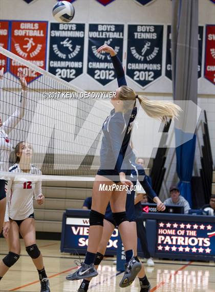 Thumbnail 1 in Sierra Canyon @ Viewpoint photogallery.