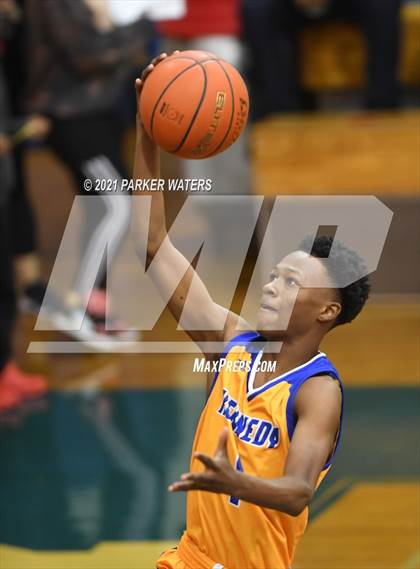 Thumbnail 2 in Kennedy vs John Curtis Christian (Country Day Classic) photogallery.