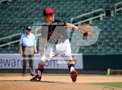 Thumbnail 2 in Bella Vista vs Rio Americano @ Raley Field photogallery.