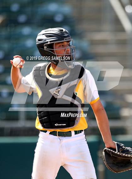 Thumbnail 2 in Bella Vista vs Rio Americano @ Raley Field photogallery.