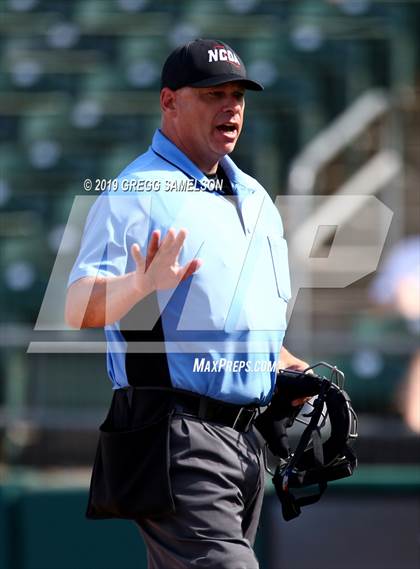Thumbnail 1 in Bella Vista vs Rio Americano @ Raley Field photogallery.