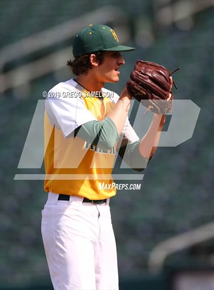 Thumbnail 2 in JV: Bella Vista vs Rio Americano @ Raley Field photogallery.