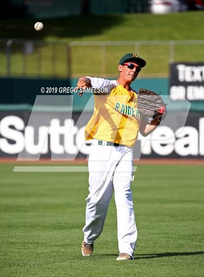 Thumbnail 1 in JV: Bella Vista vs Rio Americano @ Raley Field photogallery.