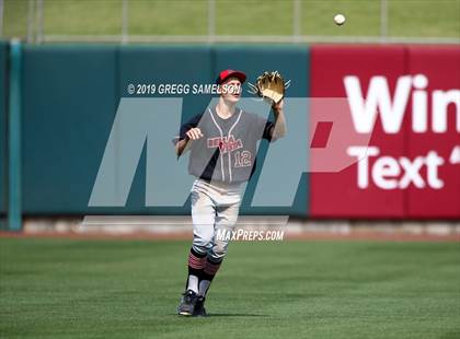 Thumbnail 3 in Bella Vista vs Rio Americano @ Raley Field photogallery.