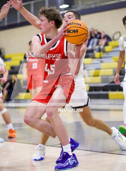 Thumbnail 1 in Park City @ Deseret Peak photogallery.