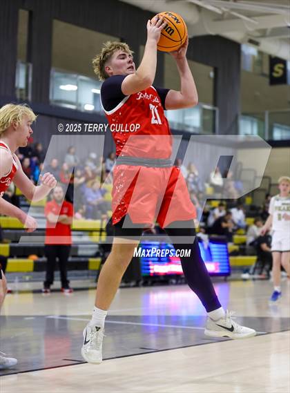 Thumbnail 3 in Park City @ Deseret Peak photogallery.