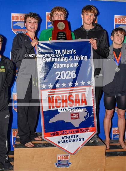 Thumbnail 2 in NCHSAA 7A Final Awards photogallery.