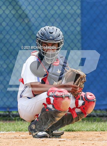 Thumbnail 3 in Donovan Catholic @ Holmdel photogallery.