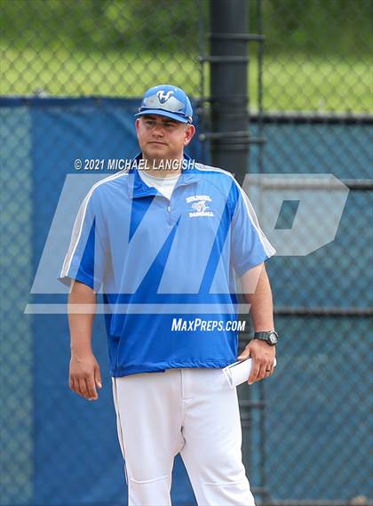 Thumbnail 1 in Donovan Catholic @ Holmdel photogallery.