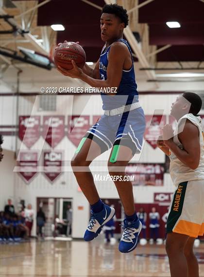 Thumbnail 3 in Crockett vs. Little River Academy (UIL 3A Regional Quaterfinal) photogallery.
