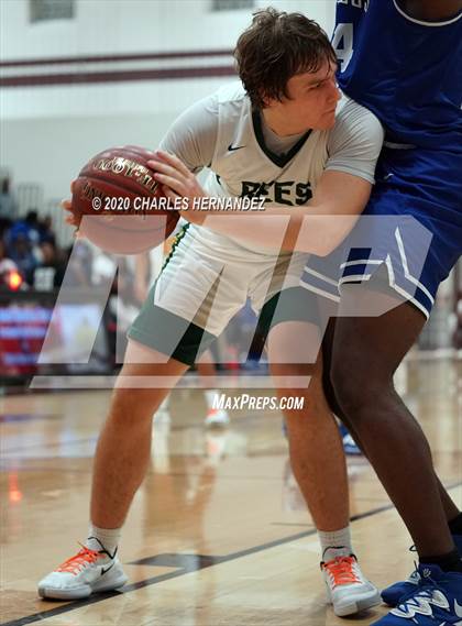 Thumbnail 1 in Crockett vs. Little River Academy (UIL 3A Regional Quaterfinal) photogallery.