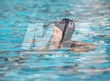Thumbnail 3 in Carlsbad vs. Coronado (CIF SDS Open Division Semifinal) photogallery.