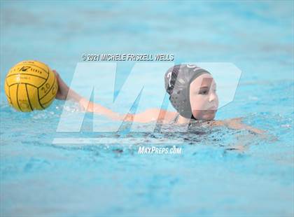 Thumbnail 1 in Carlsbad vs. Coronado (CIF SDS Open Division Semifinal) photogallery.