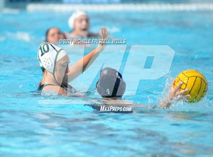 Thumbnail 1 in Carlsbad vs. Coronado (CIF SDS Open Division Semifinal) photogallery.