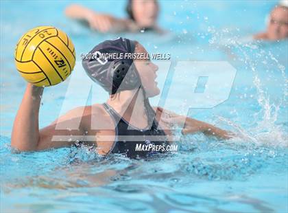 Thumbnail 1 in Carlsbad vs. Coronado (CIF SDS Open Division Semifinal) photogallery.