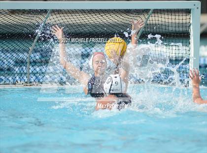 Thumbnail 1 in Carlsbad vs. Coronado (CIF SDS Open Division Semifinal) photogallery.