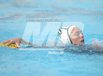 Thumbnail 1 in Carlsbad vs. Coronado (CIF SDS Open Division Semifinal) photogallery.