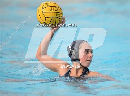 Thumbnail 1 in Carlsbad vs. Coronado (CIF SDS Open Division Semifinal) photogallery.