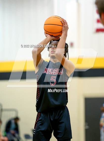 Thumbnail 2 in Maplesville @ Billingsley photogallery.
