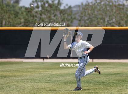 Thumbnail 3 in Casteel vs. Higley (AIA 6A RD1 B Playoff) photogallery.