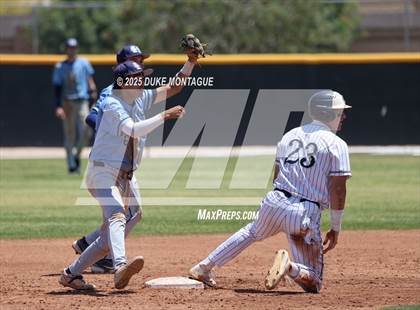 Thumbnail 2 in Casteel vs. Higley (AIA 6A RD1 B Playoff) photogallery.
