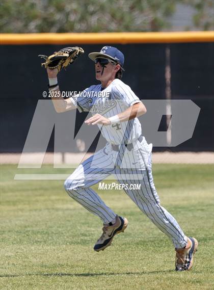 Thumbnail 1 in Casteel vs. Higley (AIA 6A RD1 B Playoff) photogallery.