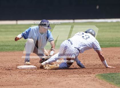 Thumbnail 2 in Casteel vs. Higley (AIA 6A RD1 B Playoff) photogallery.