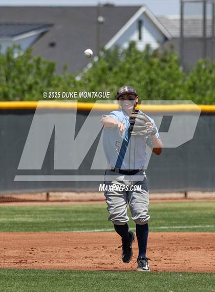 Thumbnail 1 in Casteel vs. Higley (AIA 6A RD1 B Playoff) photogallery.