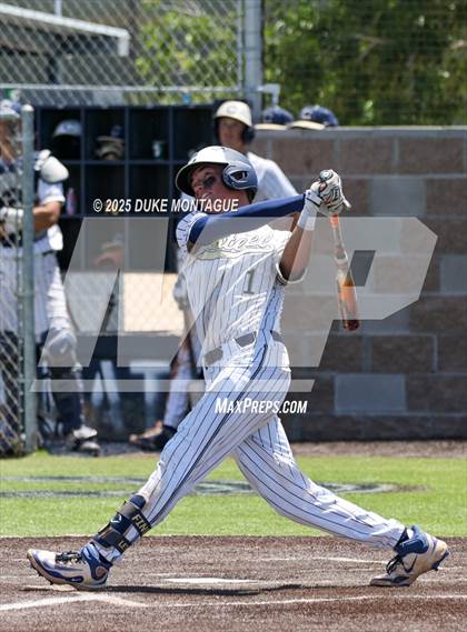 Thumbnail 3 in Casteel vs. Higley (AIA 6A RD1 B Playoff) photogallery.